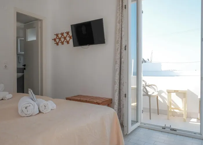 Angela's Pensionat 3*