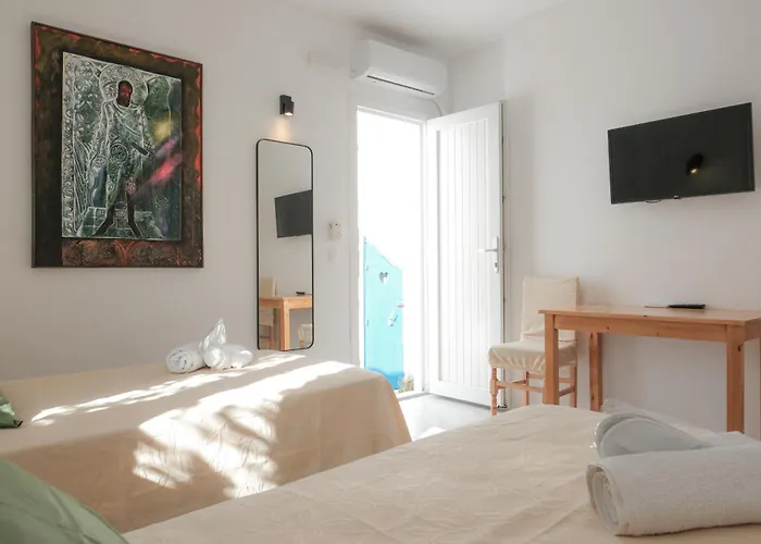 Angela's Πανσιόν